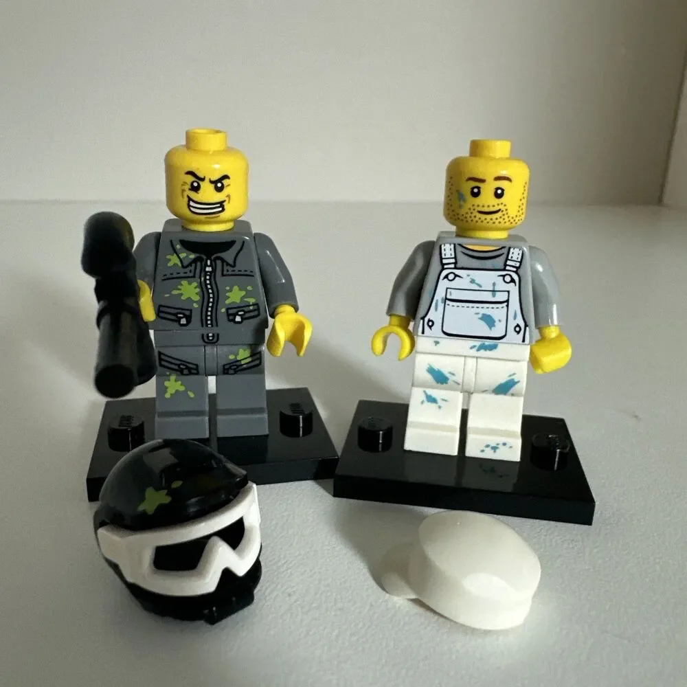 Lego Paintball Player Minifigure Collectible Series 10 71001 CMF and Decorator